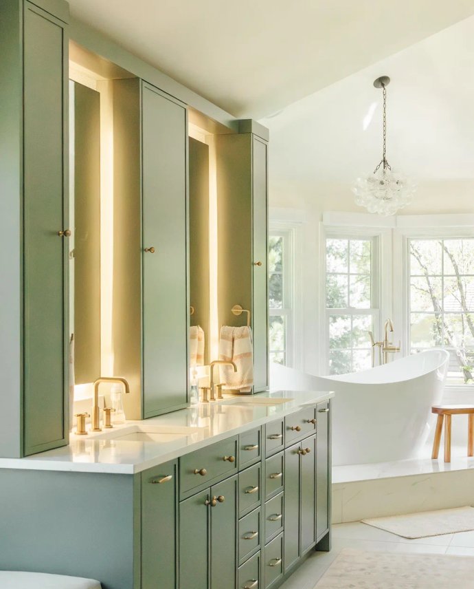 Owner-managed bathroom remodel in Castle Rock CO with Ryan Silver on-site